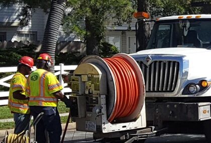 manhole inspection